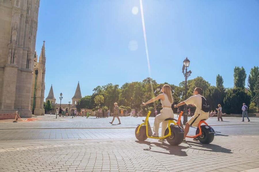 Budapest: Small-Group MonsteRoller E-Scooter Tours - Guide style and pacing: why small groups of 8 feel like a private day