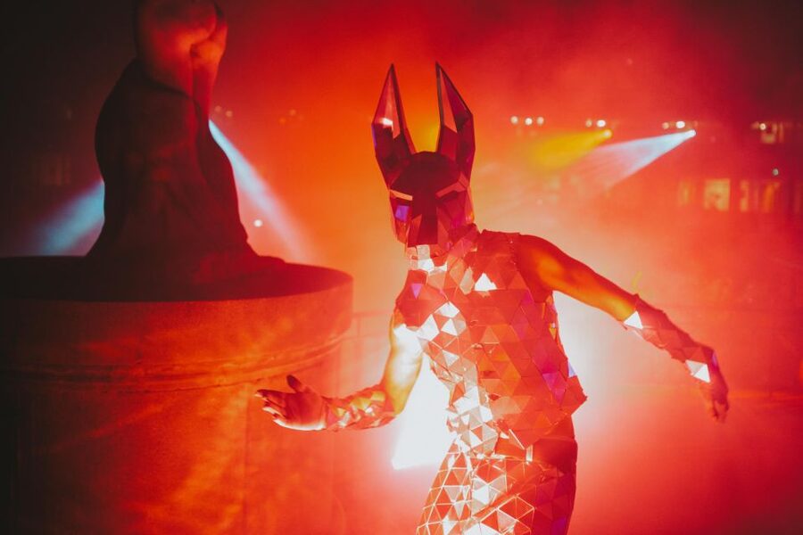 Budapest: Sparty - The Ultimate Late-Night Spa Party Ticket - Who should book this thermal spa party
