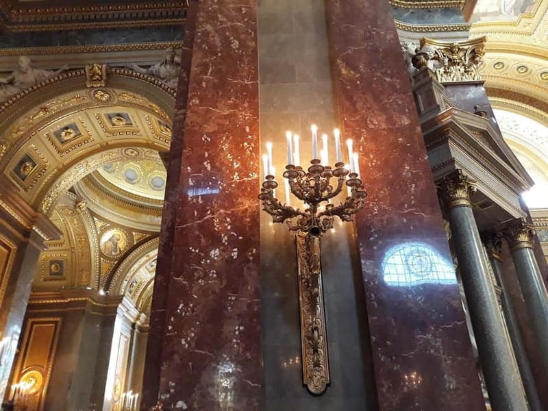 Budapest: St. Stephen's Basilica Tour & Music Performance - Music option choice: folk performance or an organ concert