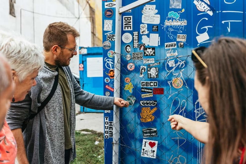 Budapest: Street Art and Underground Movements Walking Tour - Jewish Quarter and Erzsébetváros: why these neighborhoods matter