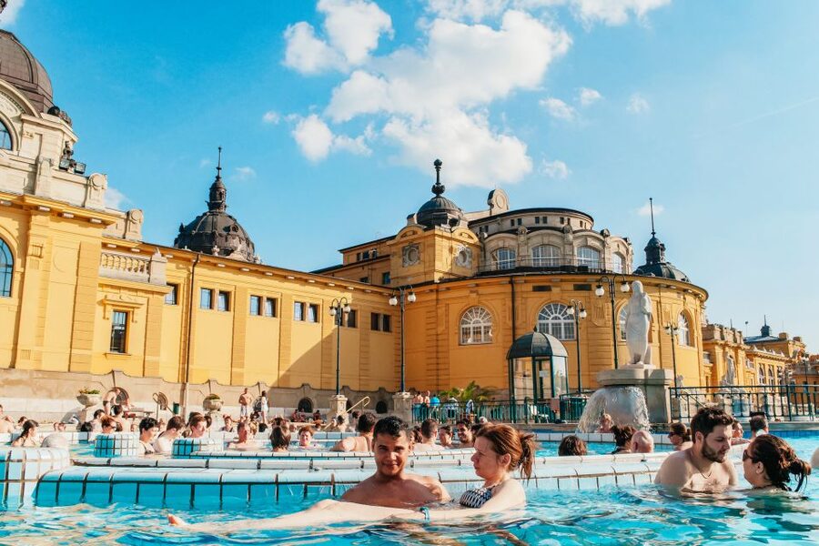 Budapest: Széchenyi Spa Day Ticket with Optional Upgrades - Timing, entry, and how much of the day you will actually use