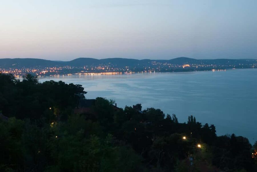 Budapest: Tihany Peninsula Hike and Abbey Day Trip - Tihany village and the Abbey on the hilltop panorama
