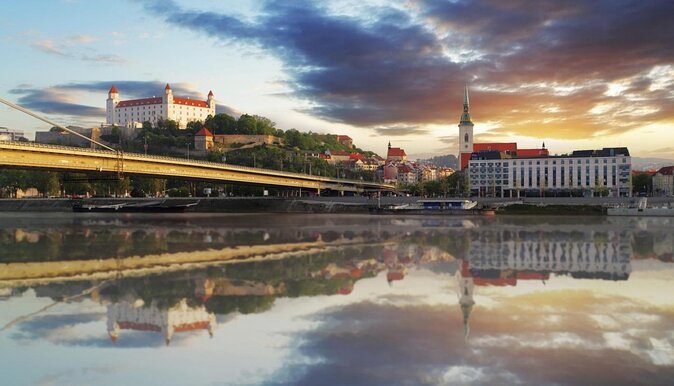 Budapest to Bratislava Costumizable Private Day tour with lunch - Key highlights to plan around