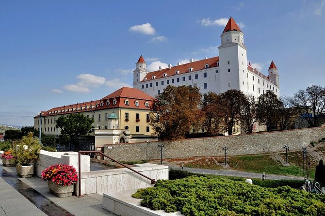 Budapest to Bratislava Costumizable Private Day tour with lunch - 8:00 am Pickup and the Comfort Factor on the Ride