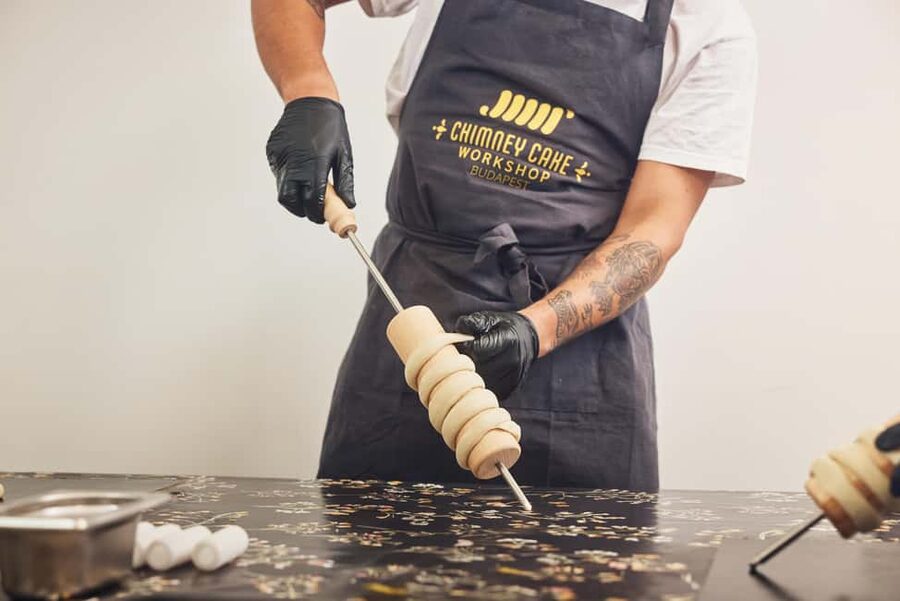 Budapest: Traditional Chimney Cake (Kürtőskalács) Workshop - Kürtőskalács 101, what you’re really making