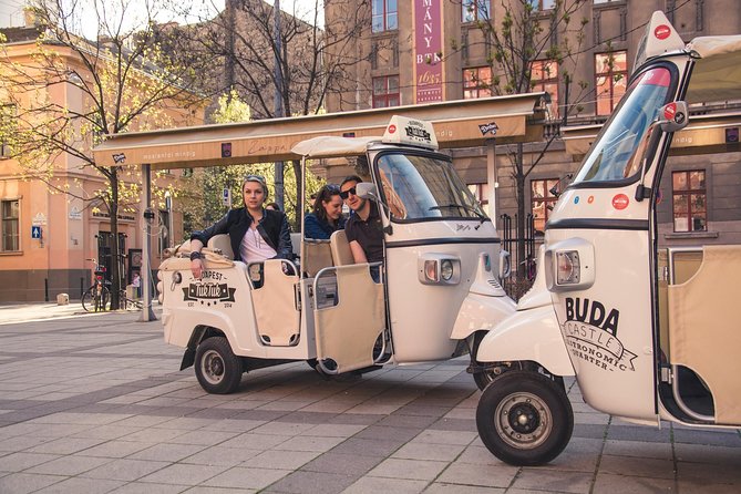 Budapest TukTuk Private Tour with Goulash Soup in the Downtown - Private tuk-tuk comfort: why this works in Budapest