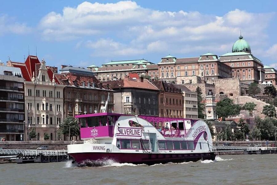 Budapest: Unlimited Drink Cruise - Where the cruise starts: Dock 11 and Silverline Cruises