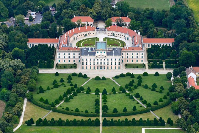 Budapest-Vienna One-Way Sightseeing Transfer - A one-way road trip that still feels like real sightseeing