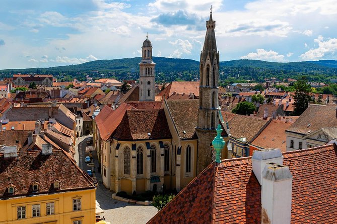 Budapest-Vienna One-Way Sightseeing Transfer - Admission fees, what is free, and what you might still pay