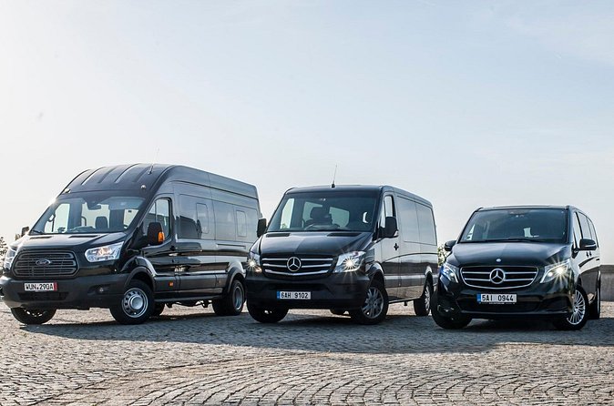 Budapest - Vienna Private Car Transfer - Driver quality: what those on-time stories mean for you