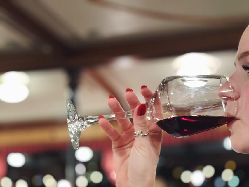 Budapest: Wine & Dine Cruise on the Danube - The Danube route, landmark by landmark