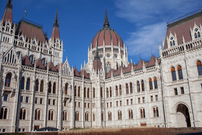 Budapest Wine tasting & Downtown Walk - Szabadság tér: Liberty Square, the Stock Exchange Palace, and Soviet-era markers