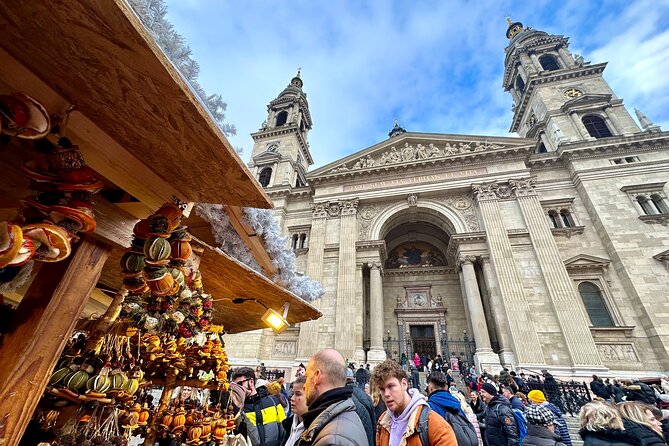 Budapest Wonderland - A Christmas Market Tour with Chimney Cake & Mulled Wine - Budapest Wonderland Starts at the Hungarian State Opera