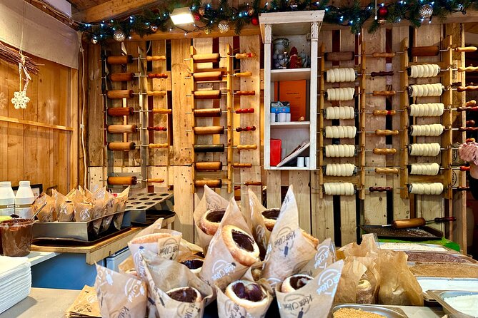 Budapest Wonderland - A Christmas Market Tour with Chimney Cake & Mulled Wine - Mulled Wine and Snacks: Warmth That Actually Works on a Winter Walk