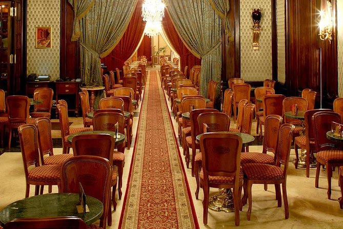 Café Wandering: An Excursion through Budapest’s Belle Epoque - Timing, Group Size, and Why Comfortable Shoes Matter