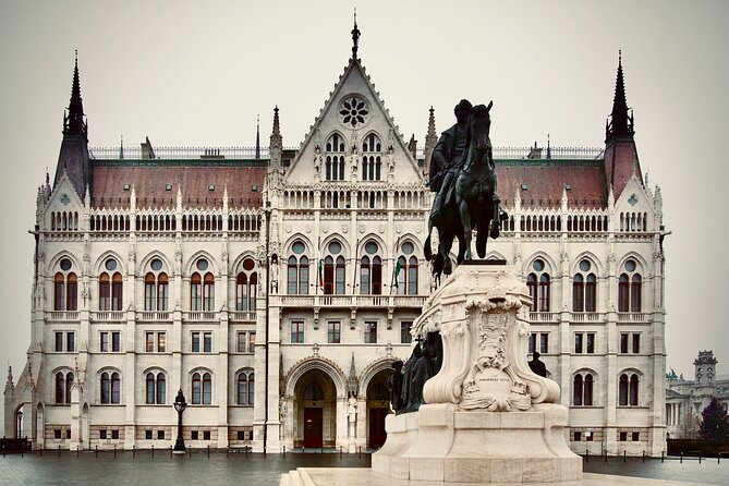 Capital Budapest - Half Day Private Tour (4hr) - How this private 4-hour route works, from pickup to Astoria