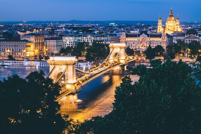 Classic Budapest Private Walking Tour - Getting around like a local: metro help and a practical rhythm