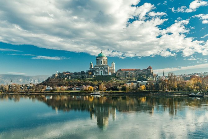 Danube Bend Full-Day Private Tour From Budapest - A private Danube Bend day trip, door-to-door from Budapest