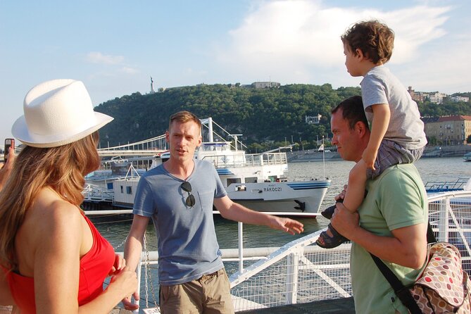 Discover the Heart of Budapest A Walking Tour of District V - Why the 1-Hour Format Can Be Perfect
