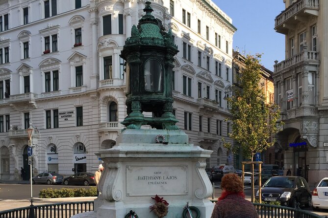 Discover the Heart of Budapest A Walking Tour of District V - St. Stephen’s Basilica, Stephen, and the Idea of a Nation