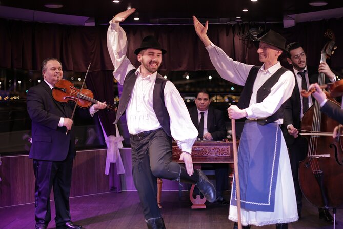 Drinks and Folklore Show Cruise in Budapest - Who This Cruise Fits Best (and Who Might Skip It)