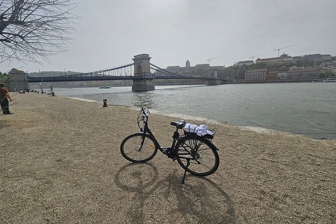 E-Bike Guided Tour in Castle Hill Budapest - Key things you’ll notice on this e-bike tour
