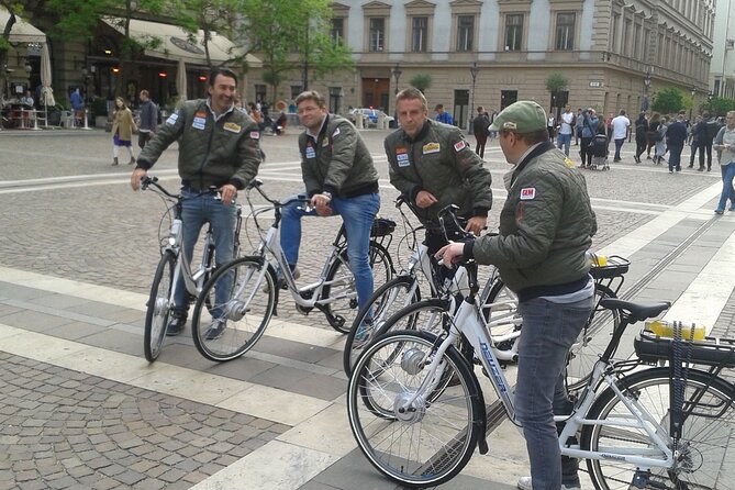 E-Bike Guided Tour in Castle Hill Budapest - Optional Andrássy Avenue and Heroes’ Square: when you have extra time