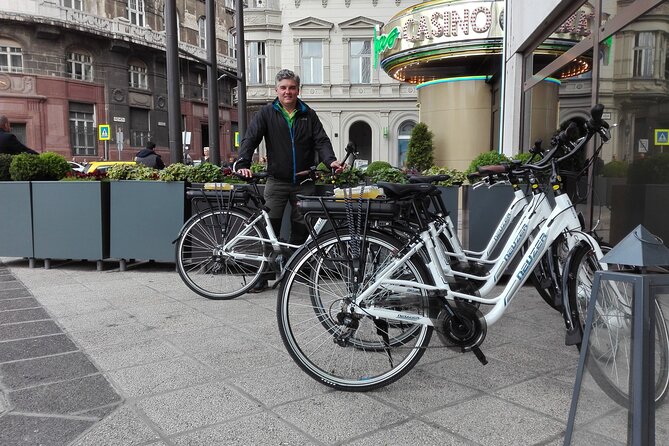 E-Bike Guided Tour in Castle Hill Budapest - Buda Castle District: Matthias views and the one hilly section