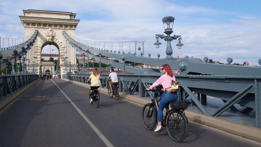 E-Bike Rental Full Day in Budapest - How the 8 hours actually feels, and how to keep your day smooth
