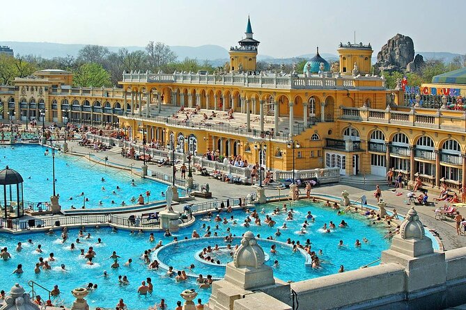 Entrance to Szechenyi Spa in Budapest - Getting there: near public transportation, plus a taxi exit plan