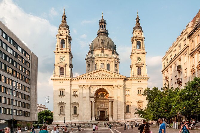 Essential Walking Tour - St. Stephen’s Basilica: Monumental Cathedral, With an Inside Option