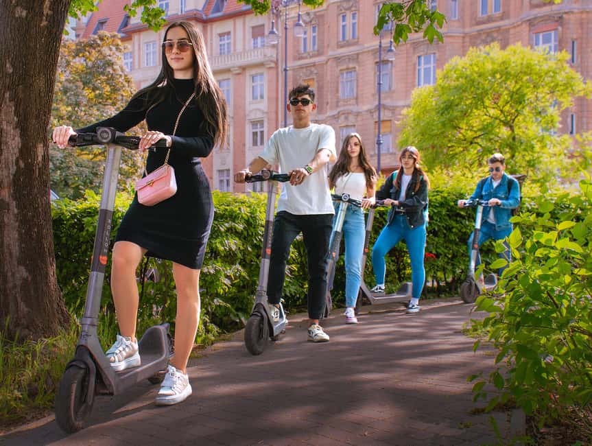Explore the rich Jewish heritage of Budapest PRIVATE TOUR - Shoes on the Danube Bank: a memorial you should take seriously