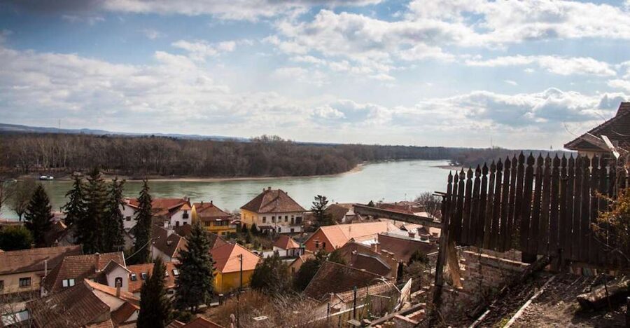 From Budapest: Danube Bend Full-Day Private Tour with Lunch - Visegrád and the Royal Palace Remains: Why This Town Matters