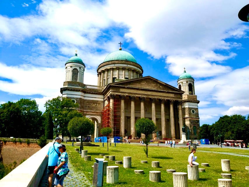 From Budapest: Full-Day Danube Bend Tour with Lunch - Key highlights worth your attention
