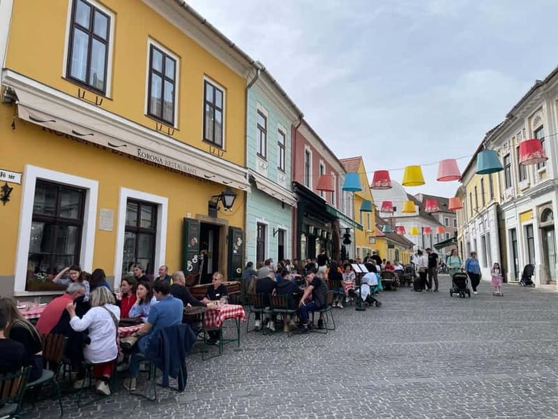 From Budapest: Szentendre Art and History with StreetFood - UNESCO art town walking time: how the guided route actually helps