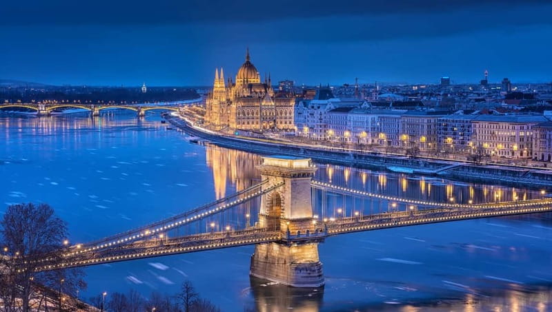 From Vienna: Budapest Small-Group Guided Day Tour - What the small minivan experience feels like in real life