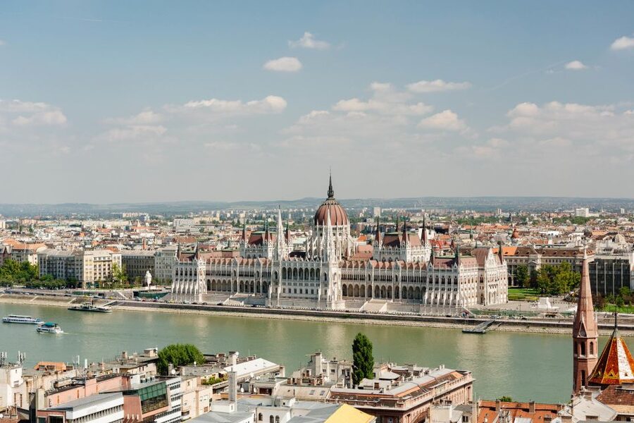 From Vienna: Guided Day Trip to Budapest - Comfort, timing, and value: is $163 for one day worth it?
