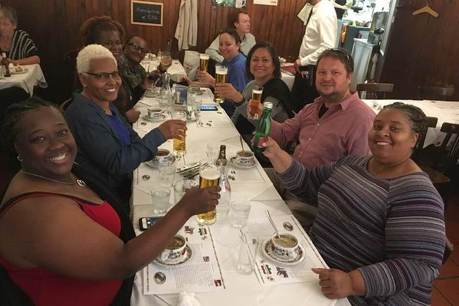 Full day PRIVATE GUIDED VIENNA tour from Budapest with lunch and drinks - MuseumsQuartier and Vienna’s modern edge