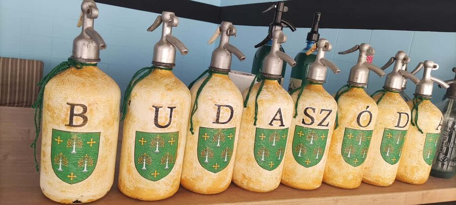German tour: Central Market Hall of Budapest with tastings - How the guided walk adds context to what you taste