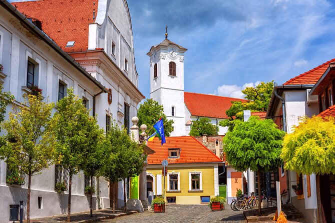 Godollo Sisi Castle and Szentendre Full-Day Private Tour from Budapest - Szentendre Main Square, Cobblestones, Churches, and Art Shops