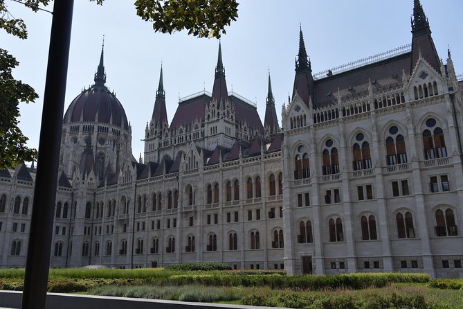 Half-day private city tour in Budapest - Heroes’ Square and the Hungarian story until the 19th century