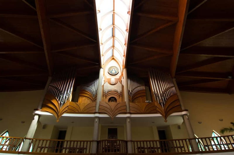 Hévíz: Majestic Sounds Organ Concert at the Blue Church - Your 70 Minutes: How the Concert Flows