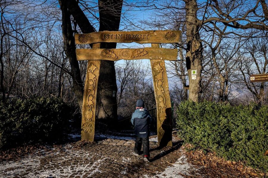 Hike to Spiritual Sites Near Budapest - Roger viewpoint and the Marian trail to the statue