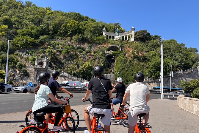 Historical Bike Tour of Budapest 2.5 Hours with Local Guide - Why this Budapest bike tour is built for first-timers