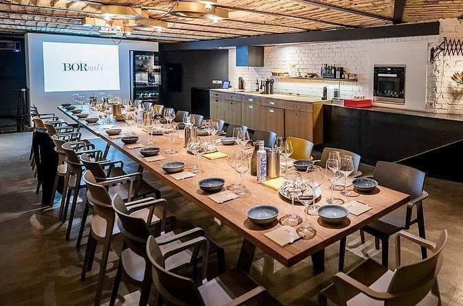 'Hungarian Wine Tasting Experience' in Budapest by Bortársaság - Who Should Book This Hungarian Wine Tasting