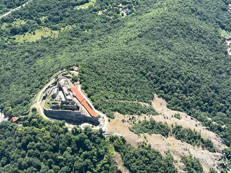 Hungary from Above: Visegrád Castle Tour - A private Cessna C172 flight from Budaörs Airport, the smart way to see Hungary from above