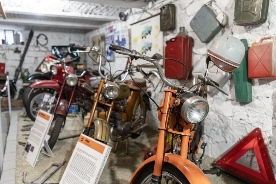 Hungary: Szentendre Retro Design Center Entry Ticket - Vintage vehicles you can sit in, including the Ikarus bus