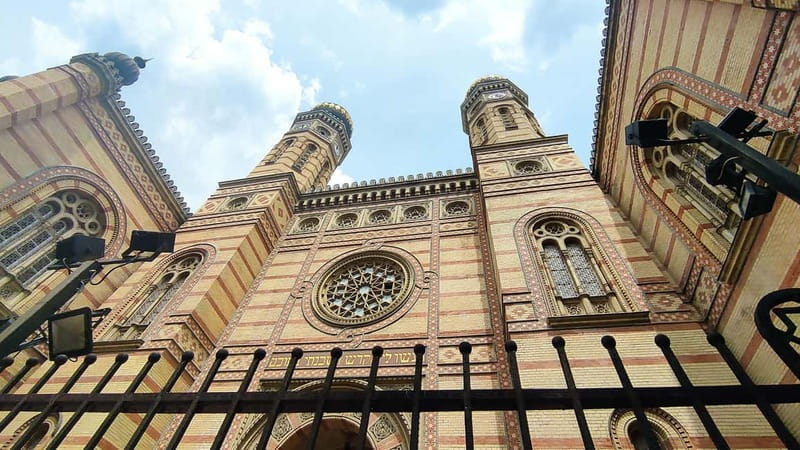Jewish Budapest (German-language city tour) - How This 90-Minute Jewish Quarter Walk Delivers Real Perspective