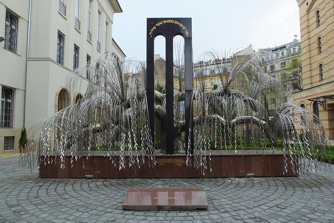 Jewish Heritage in Hungary with a Historian - Stop 4: Gozsdu Udvar, Budapest’s international street feel