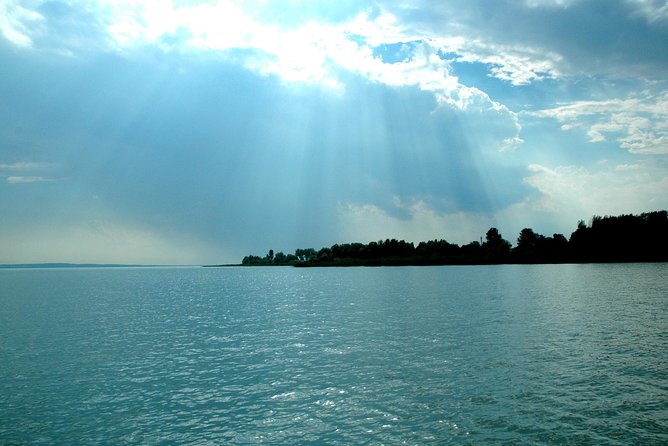 Lake Balaton & Cruise - Guide quality: when you land well, the day clicks